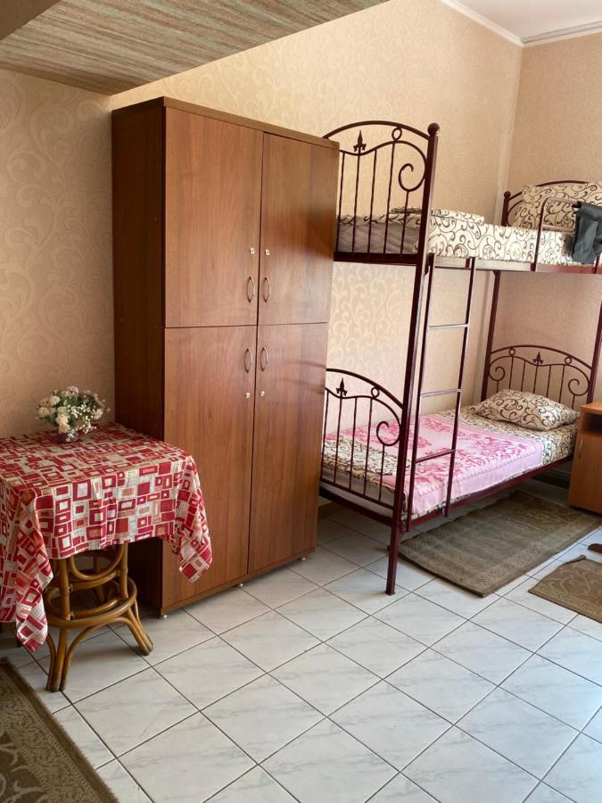 Centre Hostel Mukacheve Luaran gambar