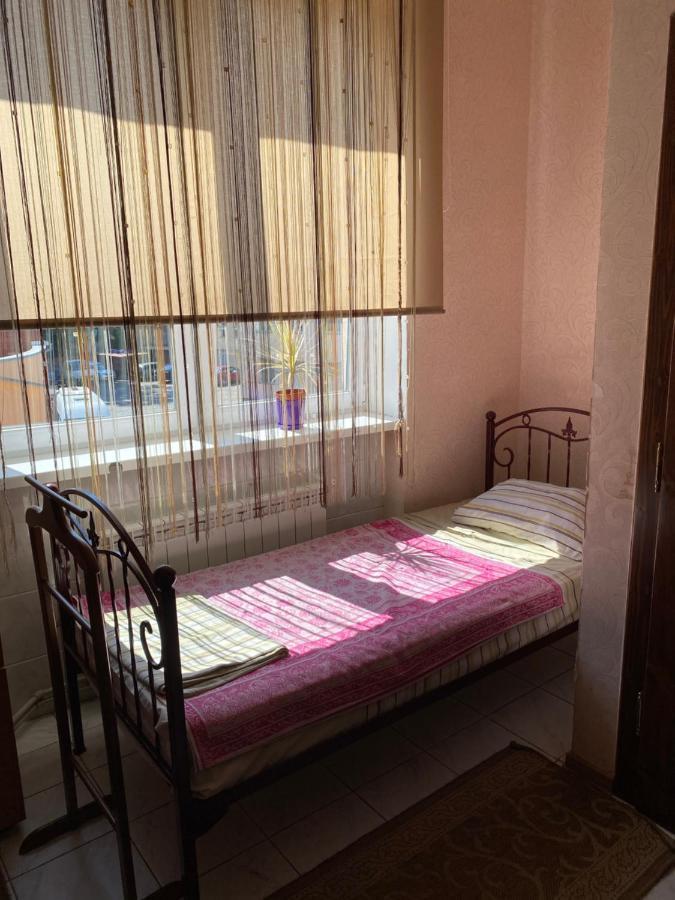 Centre Hostel Mukacheve Luaran gambar