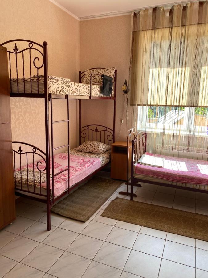 Centre Hostel Mukacheve Luaran gambar