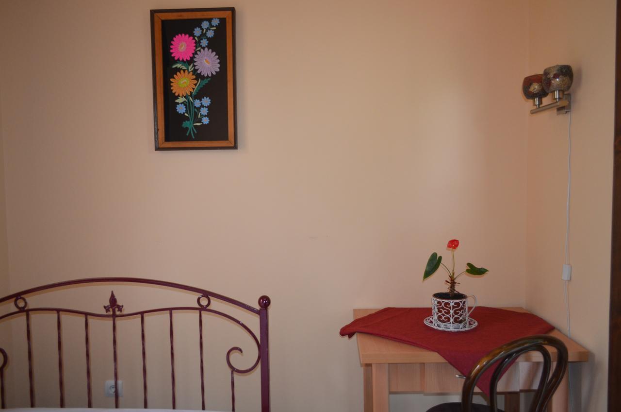 Centre Hostel Mukacheve Luaran gambar